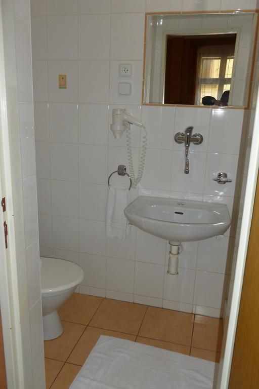 Hotel A Restaurace U Hrncire Kutná Hora Buitenkant foto